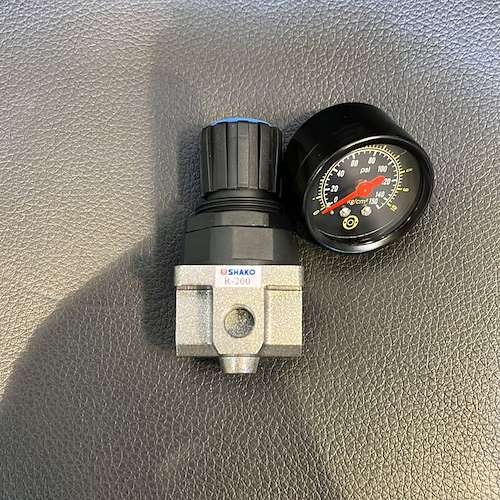 رگلاتور شاکو R200